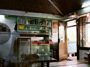 月尾島の刺身店